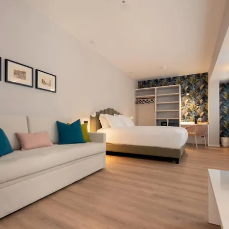 Dimora La Fratta בית הארחה 3*