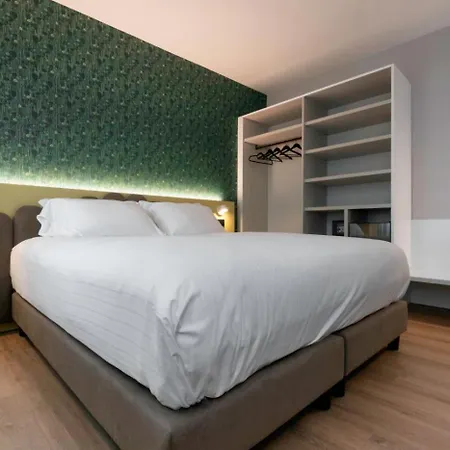 Dimora La Fratta בית הארחה