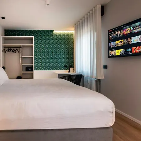 Dimora La Fratta בית הארחה